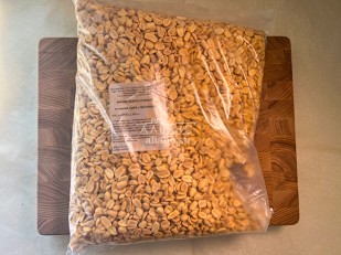 Кукурузные шарики со вкусом краба: Арахис со вкусом сыра с чесноком