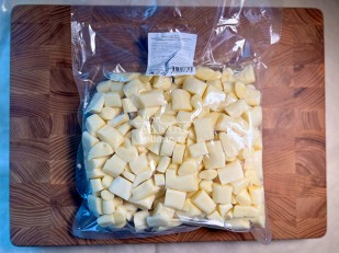 Корюшка вяленая (тушка): Сырный продукт ФЕРМЕРСКИЙ бочонок белый