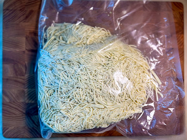Сырный продукт ФЕРМЕРСКИЙ паутинка  укроп/чеснок в Уфе