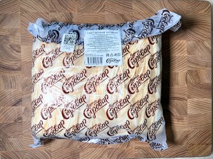 Сыр 60 гр ГОРНЫЙ СЫРОВАР (Балыковый с паприкой): Сыр 1 кг ГОРНЫЙ СЫРОВАР (Паутинка копчёная)