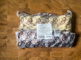 Японские снеки и крекеры: Сыр 1 кг ГОРНЫЙ СЫРОВАР (Бочата с укропом и чесноком)