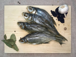 Японский деликатес: Густера вяленая