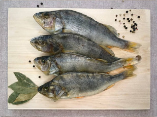 Мидии вяленые: Окунь речной вяленый